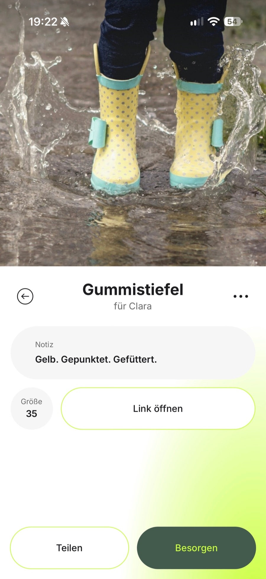Detailansicht Gummistiefel für Clara mit Foto, Notiz, Größe 35 und Produktlink.